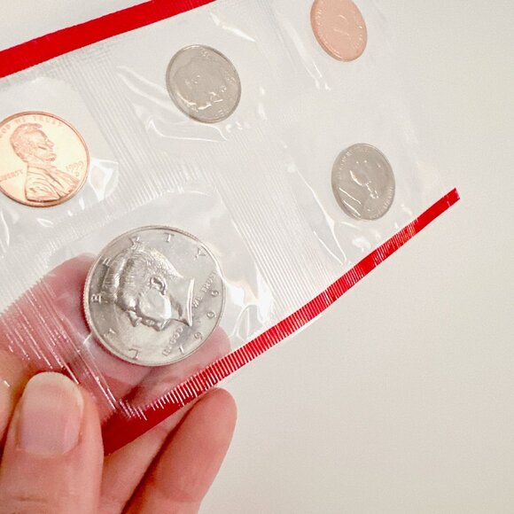 1999 UNITED STATES MINT COIN SET DENVER UNCIRCULATED SET OF 2 - Picture 11 of 12